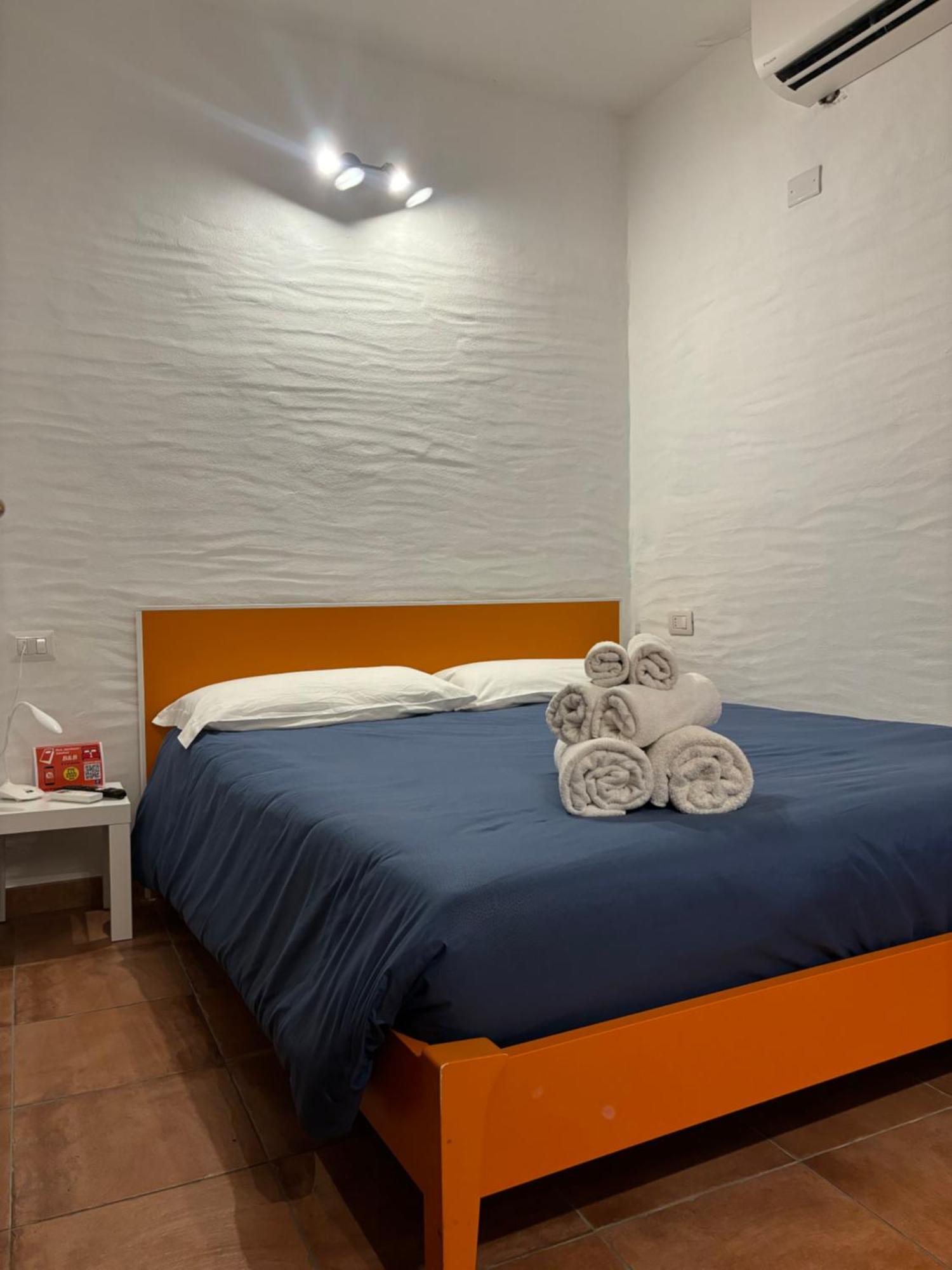 Il Terrazzino Iglesias Bed & Breakfast Exterior foto