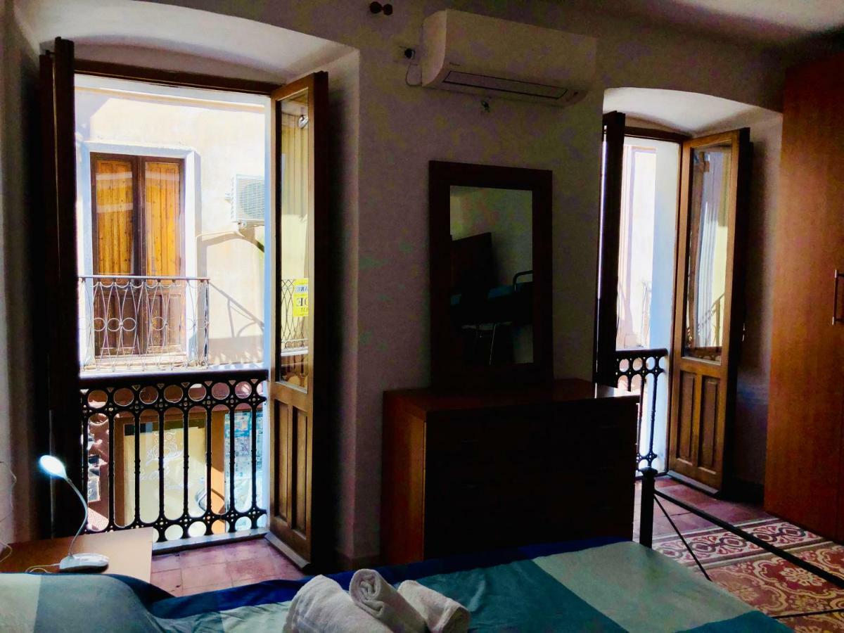 Il Terrazzino Iglesias Bed & Breakfast Exterior foto